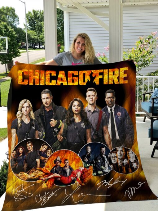 1589990700 chicago fire quilt 1809 5B4B83