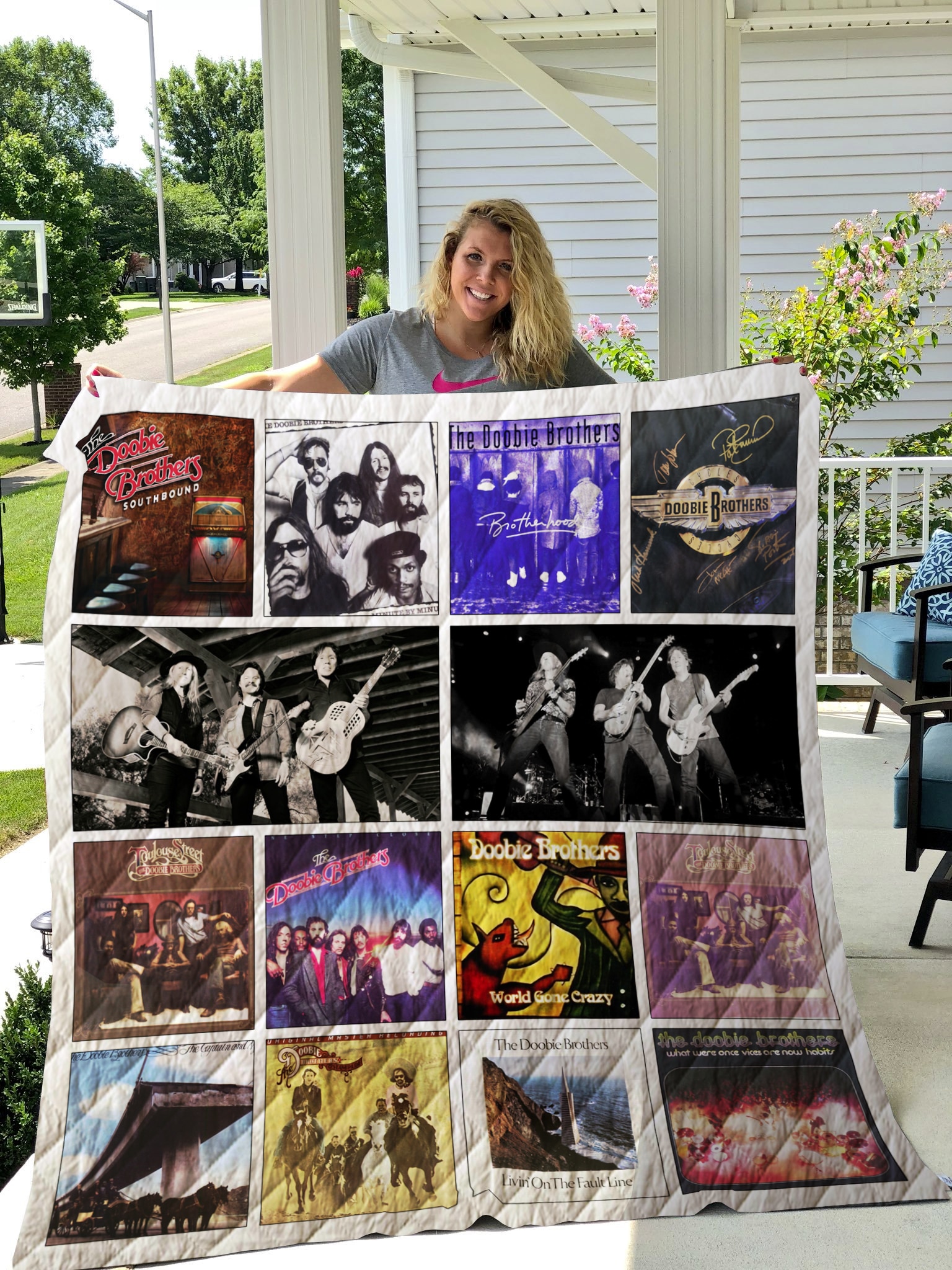 1589992630_the-doobie-brothers-quilt-blanket-02-mockup.jpg 1589992630 the doobie brothers quilt blanket 02 mockup