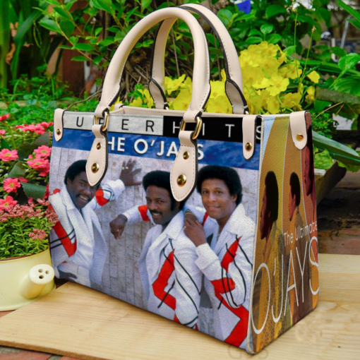 BAG white 3 1