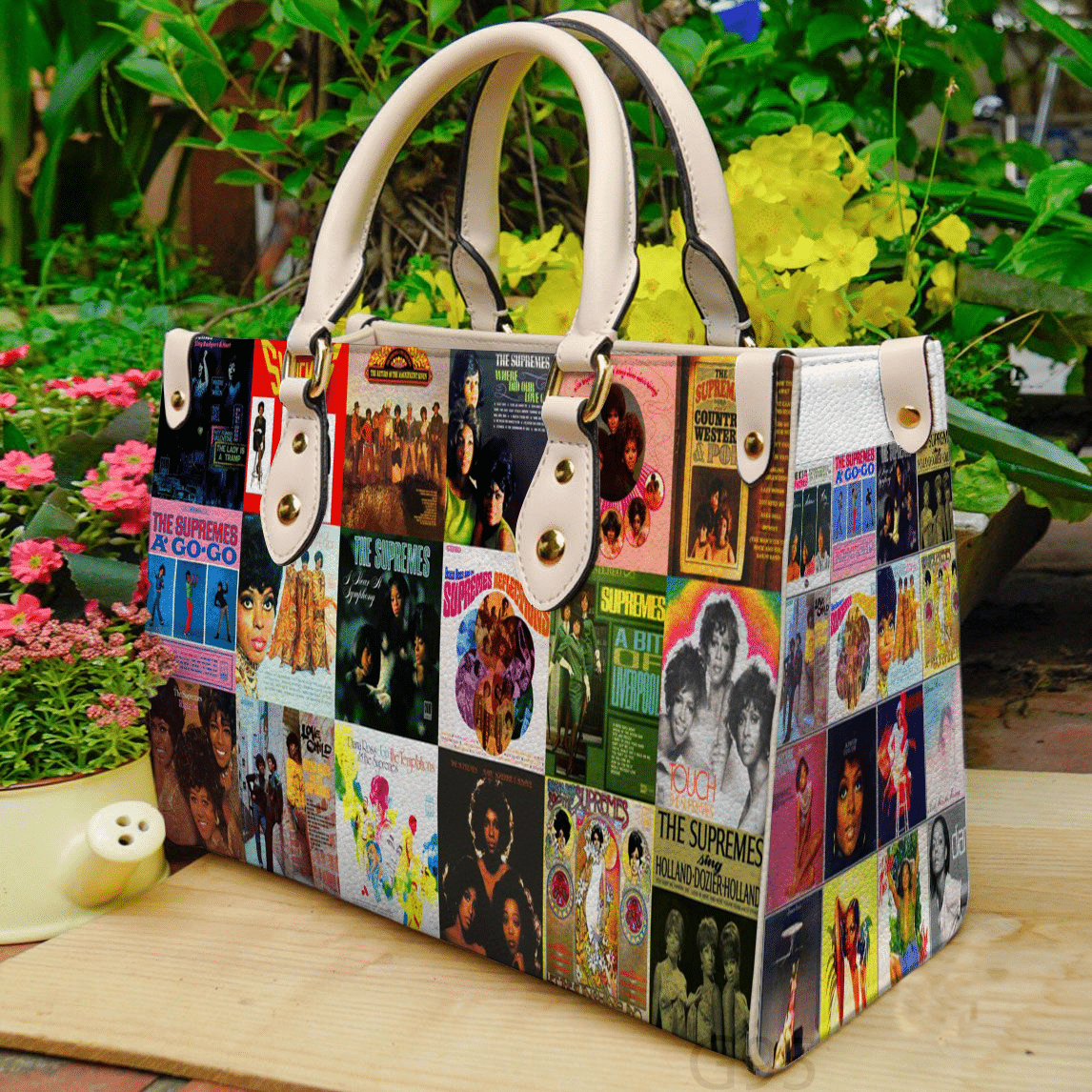 BAG-white2-23.png BAG white2 23