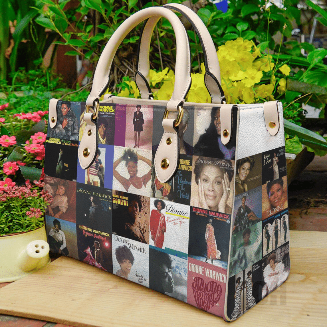 Dionne-Warwick.png Dionne Warwick