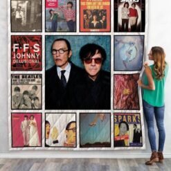 Sparks 1 Blanket Quilt Rze1