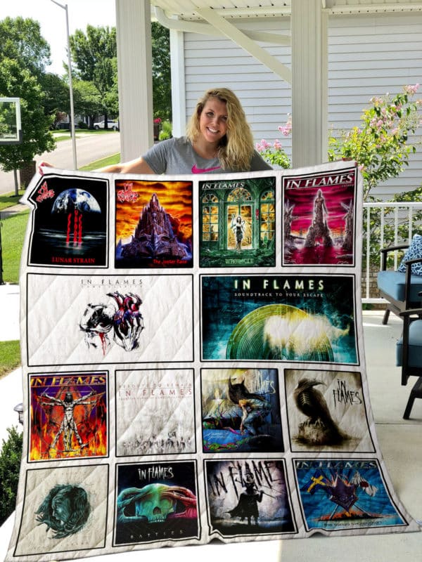 in-flames-quilt-blanket-E685D1-600x800-1.jpg in flames quilt blanket E685D1 600x800 1