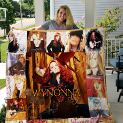 Wynonna Judd Quilt Blanket Rze1