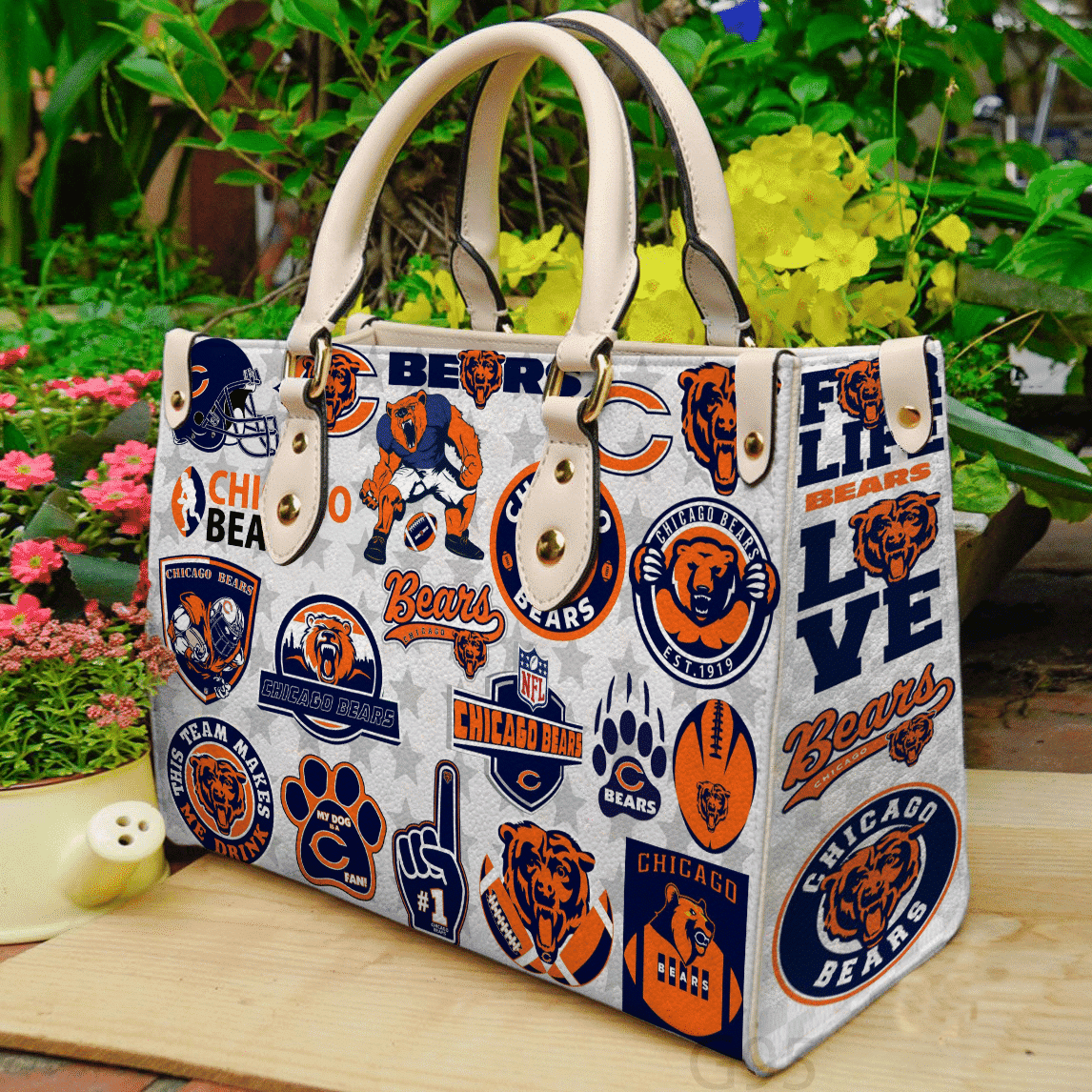Chicago Bears 1 Leather Handbag 1 Chicago Bears 1 Leather Handbag