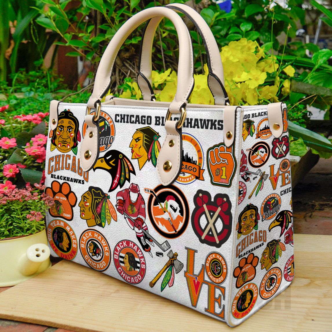 Chicago Blackhawks Leather Handbag 1 Chicago Blackhawks Leather Handbag