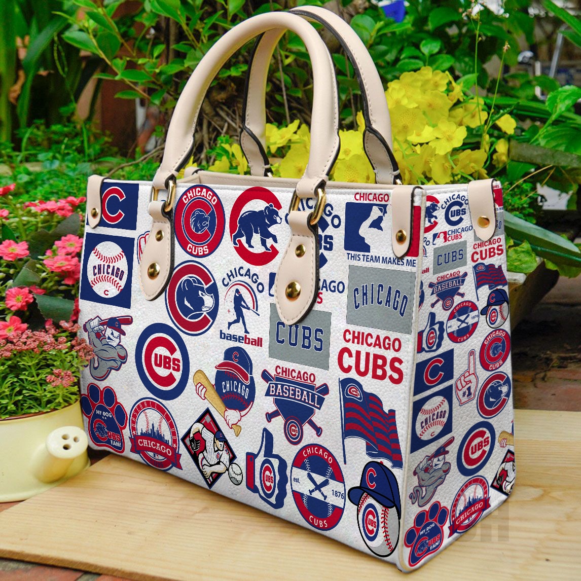 Chicago Cubs Leather Handbag 1 Chicago Cubs Leather Handbag