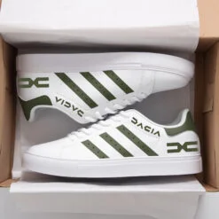 Dacia Stan Smith Shoes