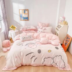 Hello Kitty Bedding Set