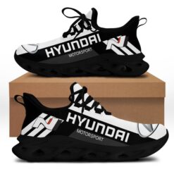 Hyundai Max Soul Shoes