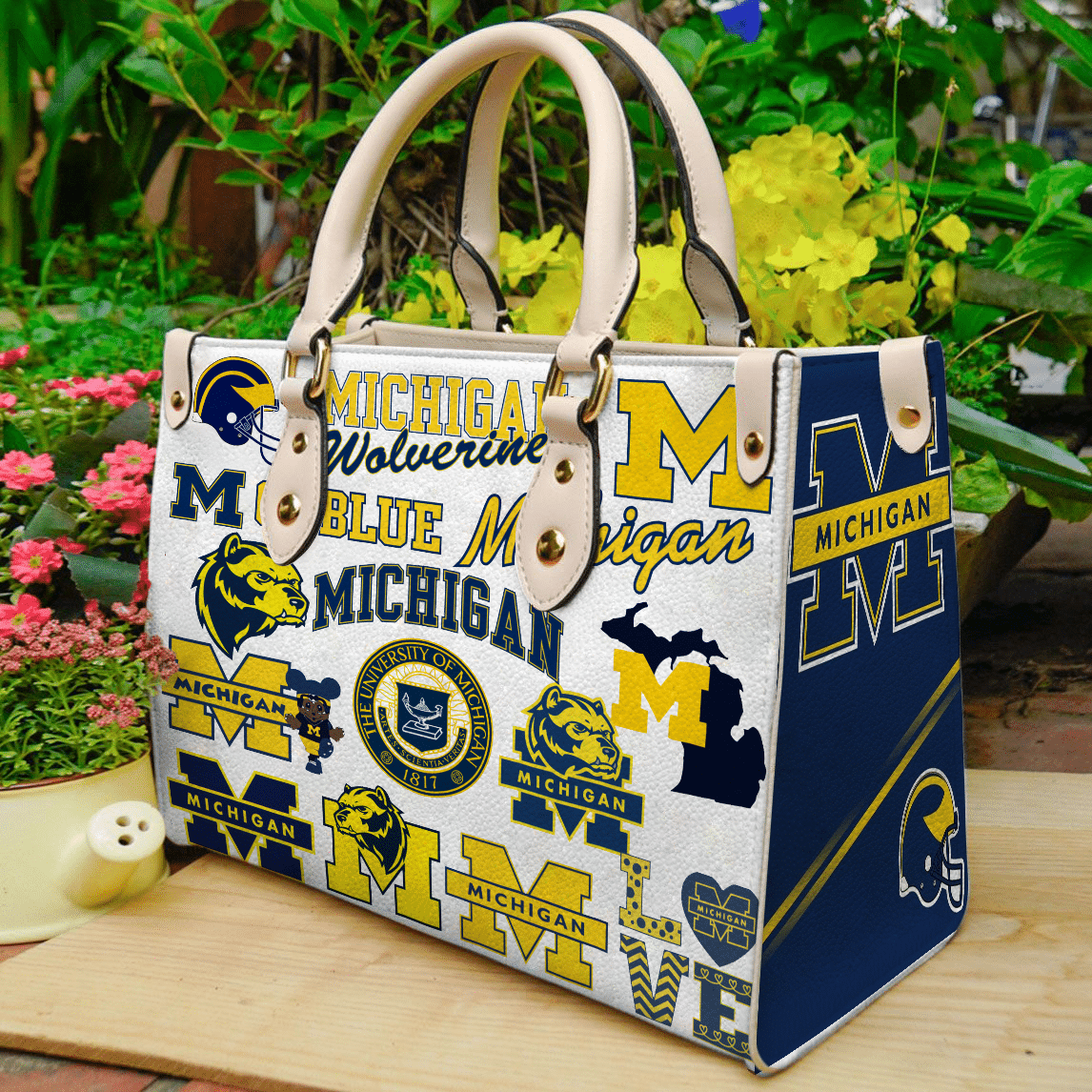Michigan Wolverines Leather Handbag 1 Michigan Wolverines Leather Handbag