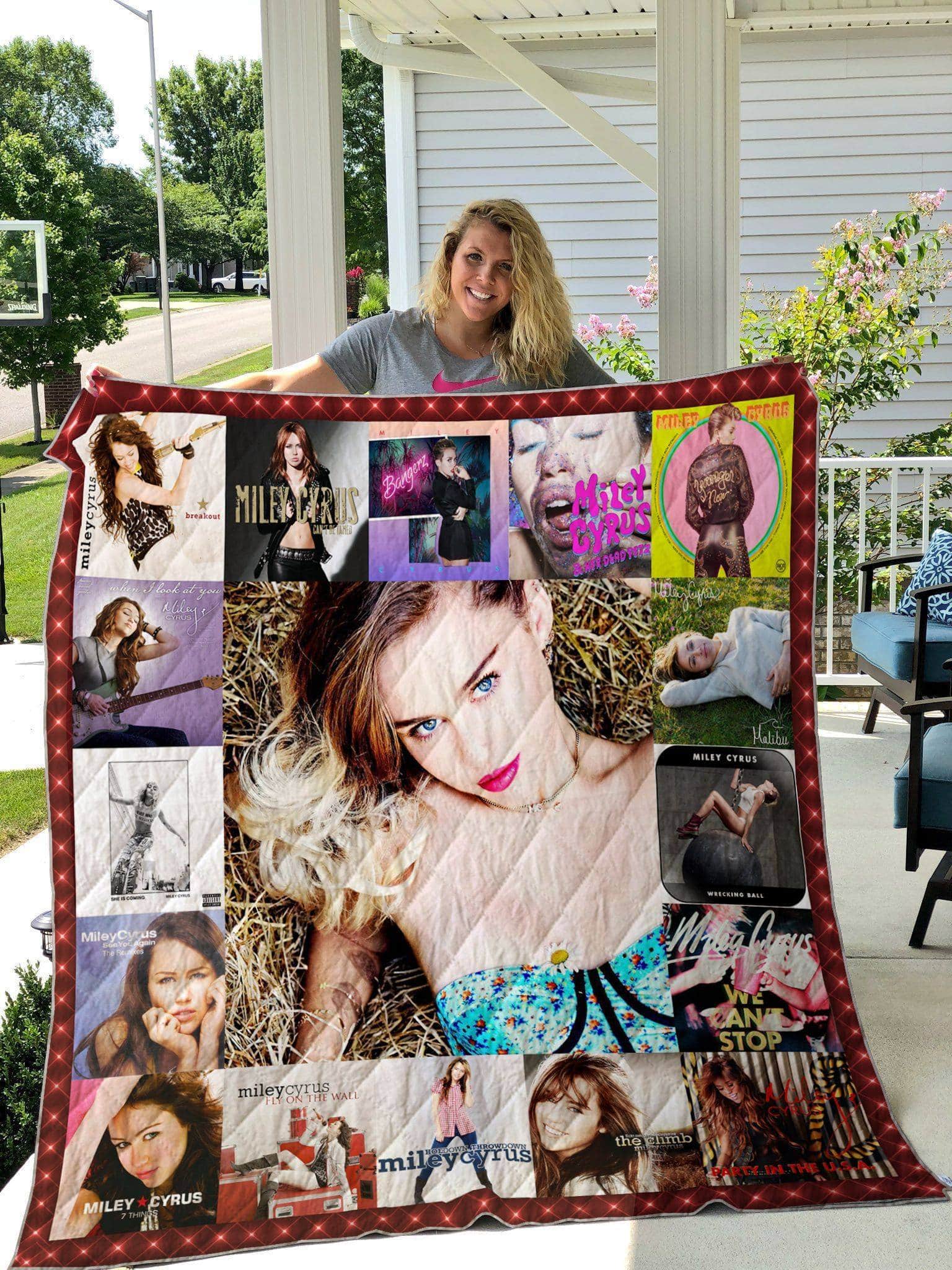 Miley Cyrus Blanket 1 Miley Cyrus Blanket