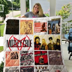 Motley Crue 2 Blanket