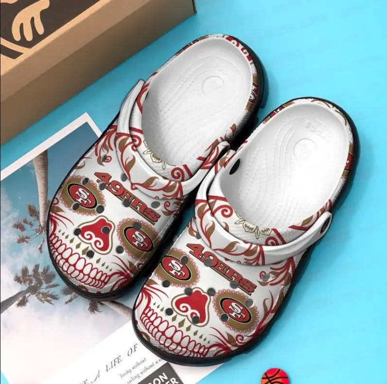 San Francisco 49ERS 5 Soft Clogs 1 San Francisco 49ERS 5 Soft Clogs