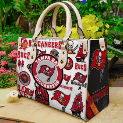 Tampa Bay Buccaneers Leather Handbag