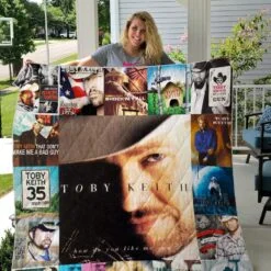 Toby Keith Blanket